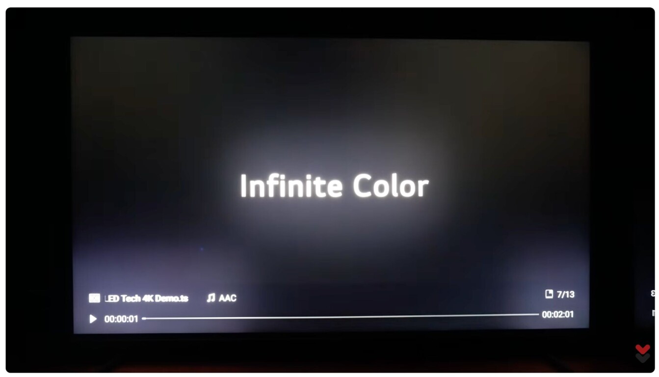 Next_YE_55IDG11.jpg
