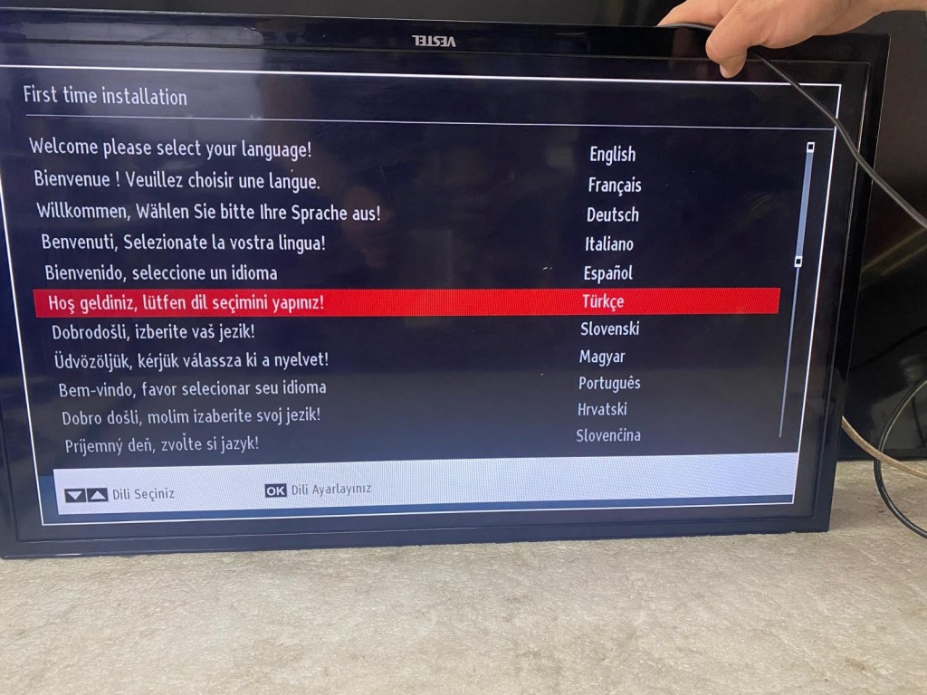 VESTEL-32-GORUNTU-TERS.jpg